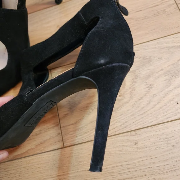 Jones NY Heels - Picture 10 of 12